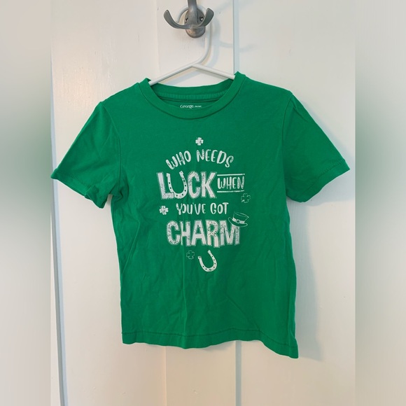 Holiday shirt bundle - 5T - Picture 7 of 10